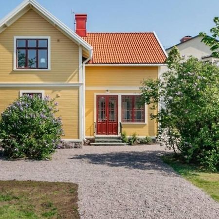Casa Fontenay charmig lägenhet nära stadsparken och Vättern Hjo Exteriör bild
